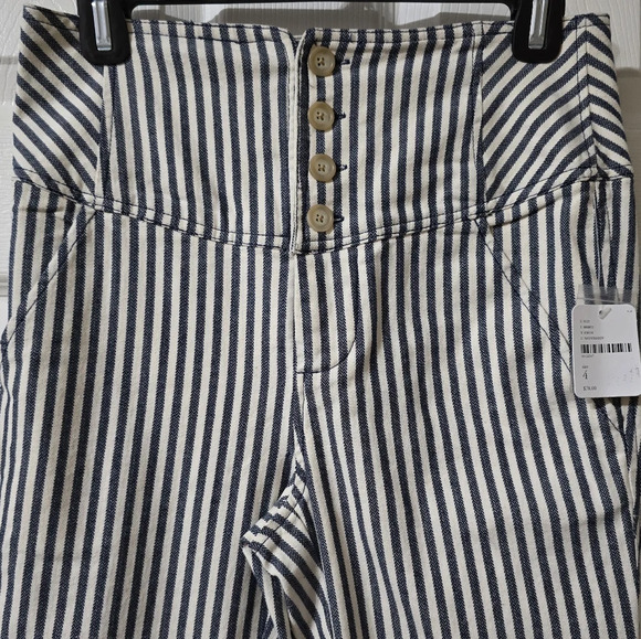 Free People Blue and White Tapered Trousers - Picture 4 of 14